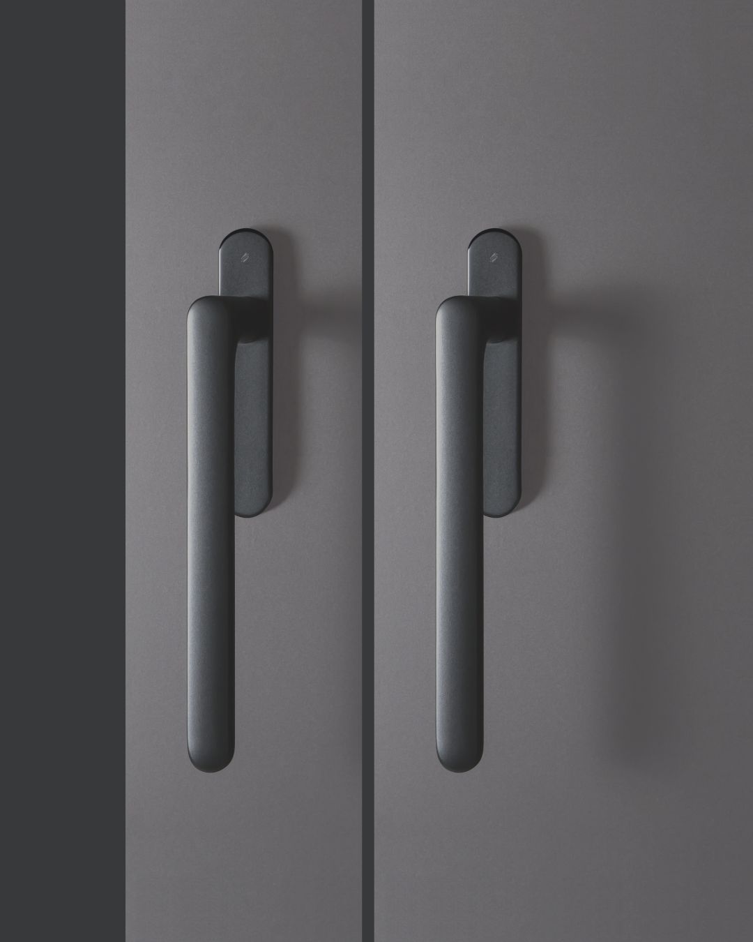 One - ručke za balkonska vrata CC213 Y